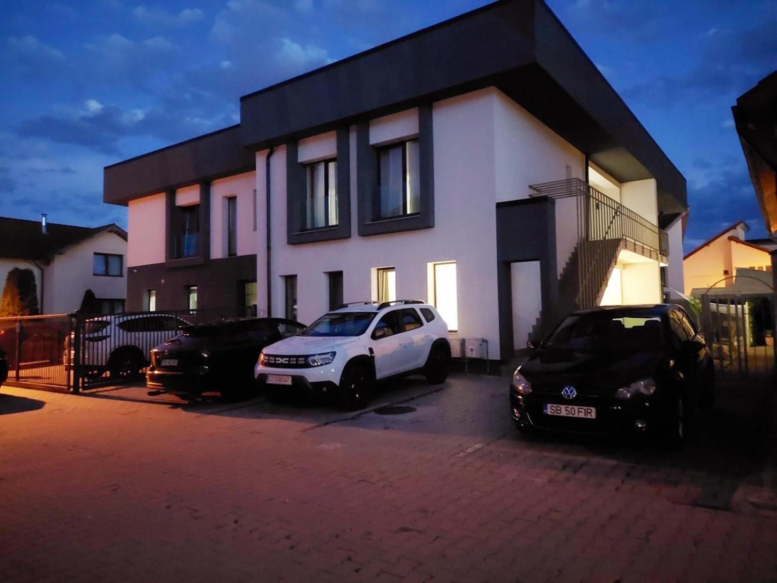 New House Sibiu Hotel Exterior foto